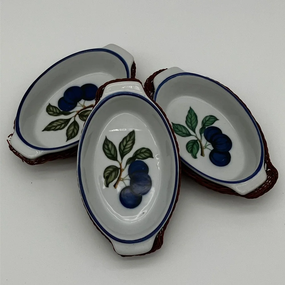 Vintage Ceramic Oval Au Gratin Baking Dishes Wicker Baskets Set 3 Blue Plum